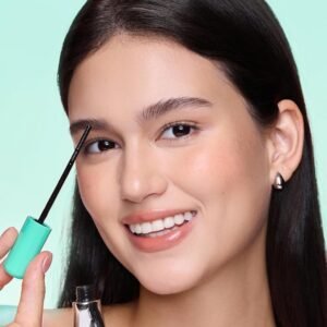 مزيل ماسكارا مقاومة للماء SHEGLAM – إزالة سهلة بدون فرك